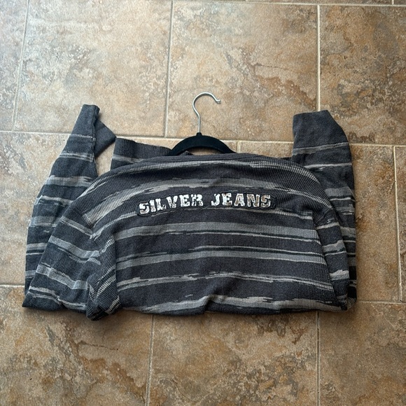 Silver Jeans Henley (Men’s L) - Picture 2 of 4